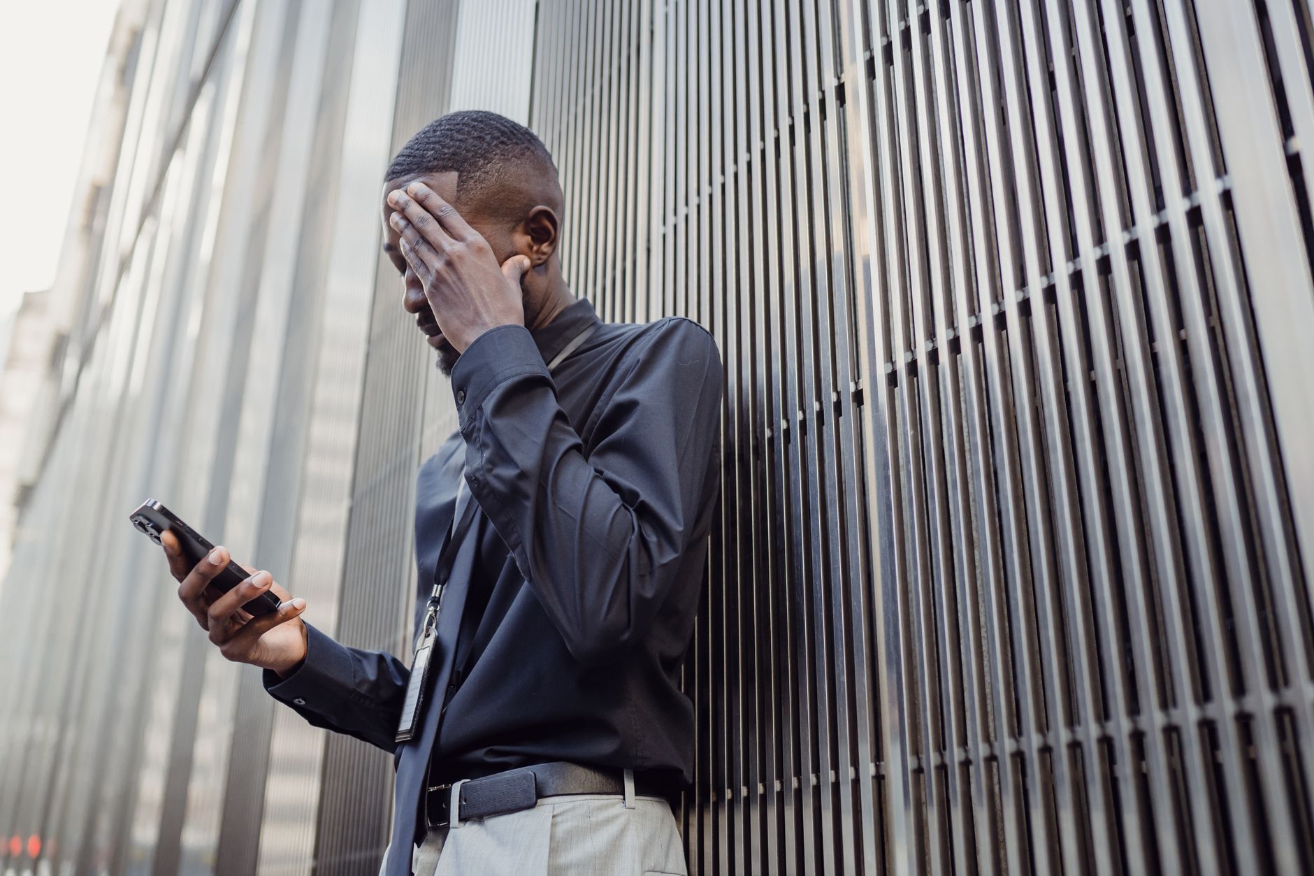 How to Spot an AI Voice Cloning Scam Before You Lose Money